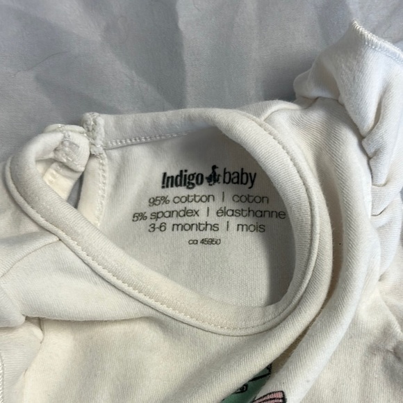 Indigo Kids - One Piece Romper with vacation design and ruffled sleeves - Picture 2 of 3